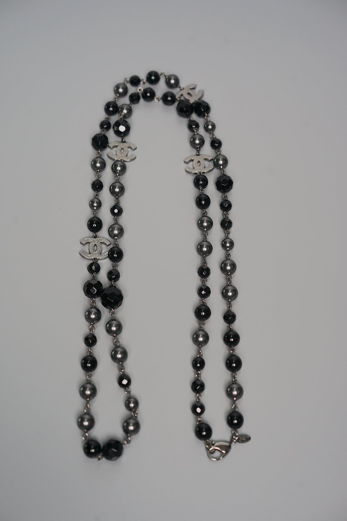 Chanel Long Necklace in Black Diamantes / Grey Pearls