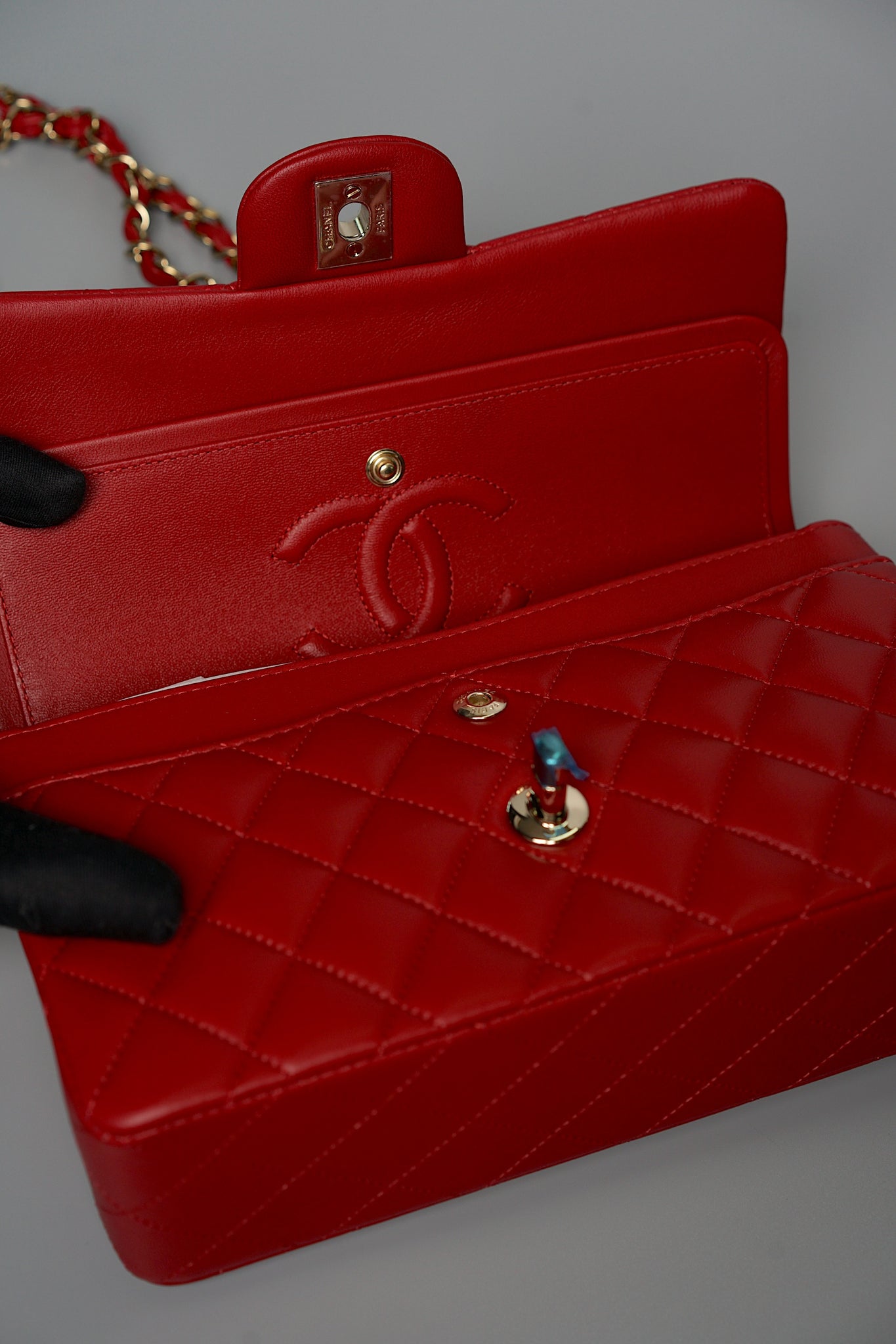 Chanel Small Classic Double Flap in Red Lambskin Ghw (Brand New)