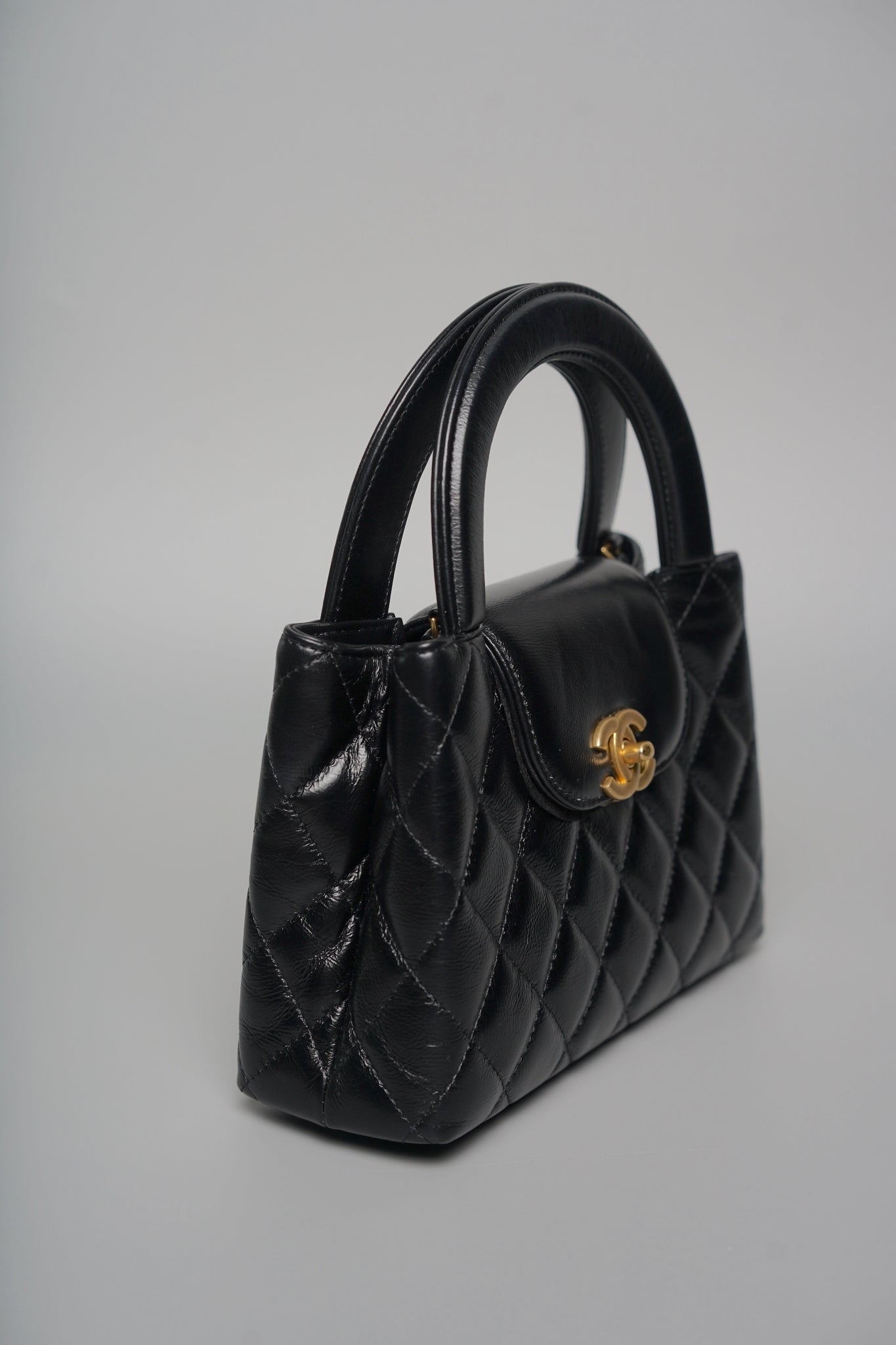 Chanel Kelly Mini in Black Shiny Calfskin Ghw