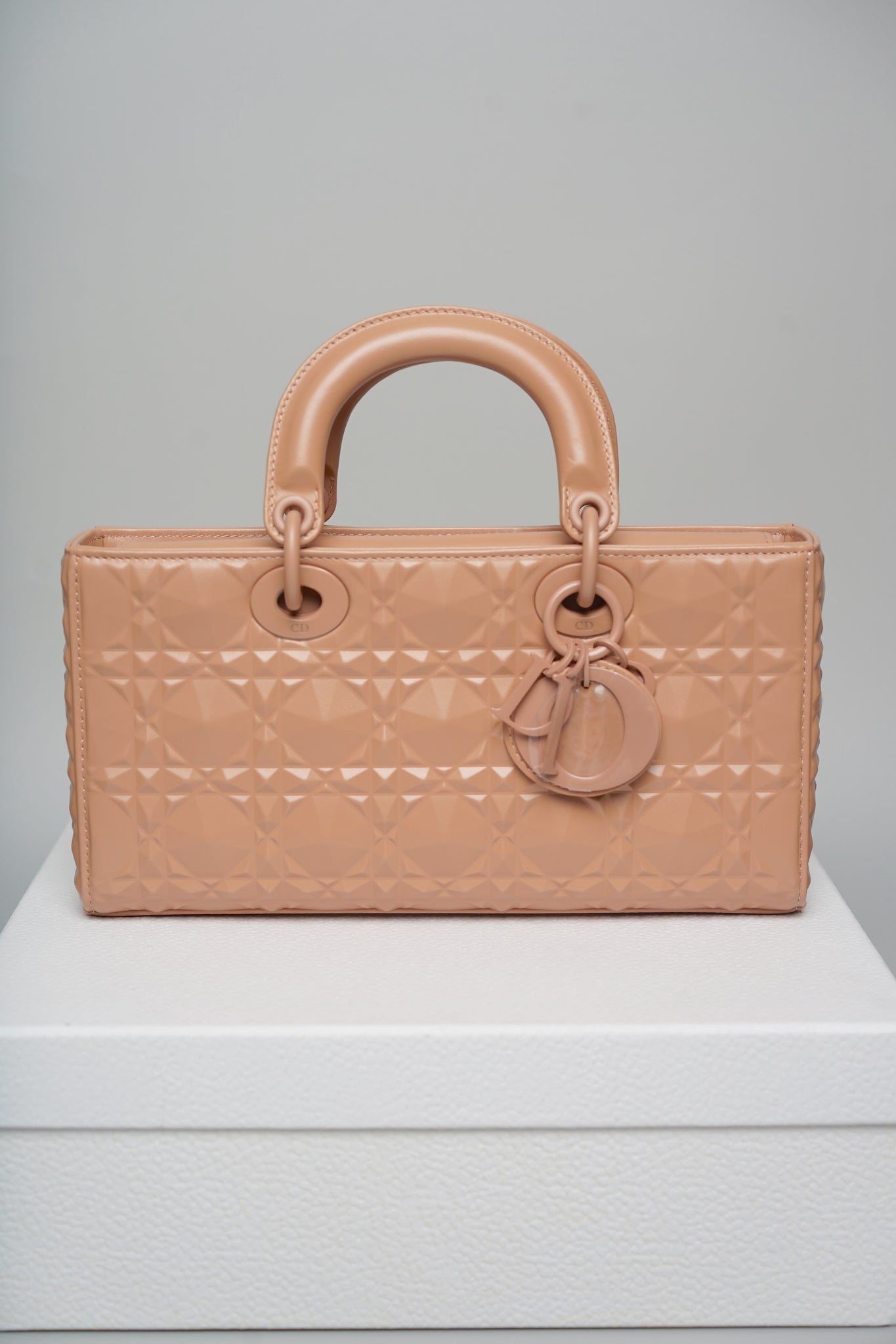 Dior Lady D-Joy Medium in Pink Cannage Calfskin with Diamond Motif
