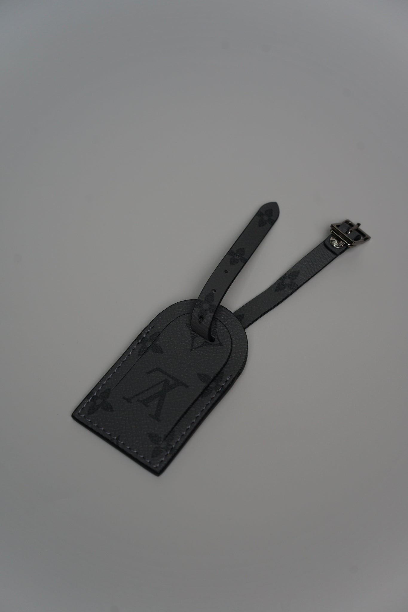 LV Keepall Bandoulière 25 in Monogram Eclipse