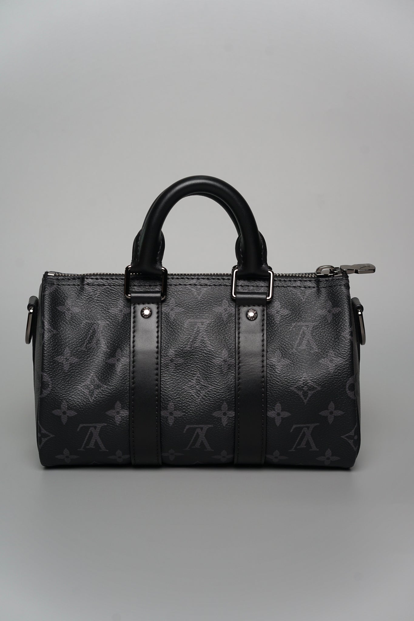 LV Keepall Bandoulière 25 in Monogram Eclipse