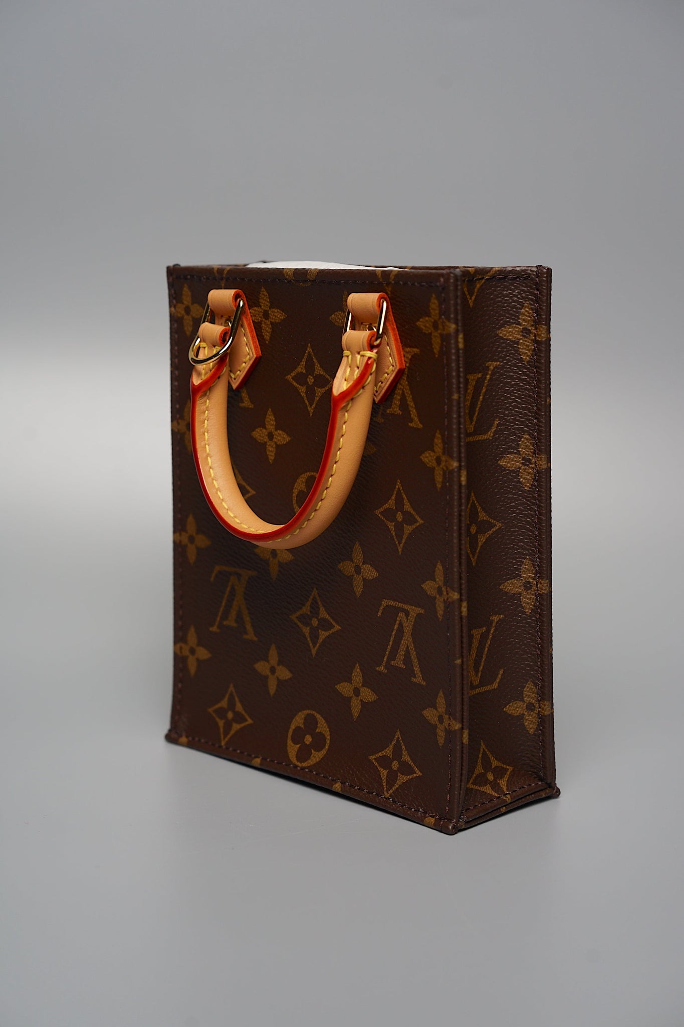 LV Petit Sac Plat