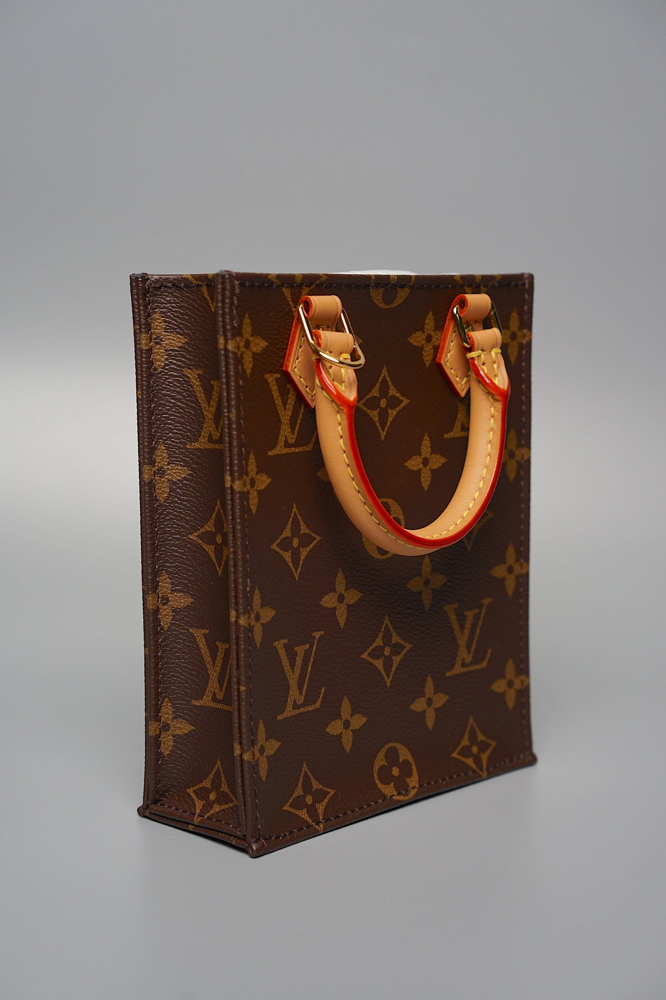 LV Petit Sac Plat
