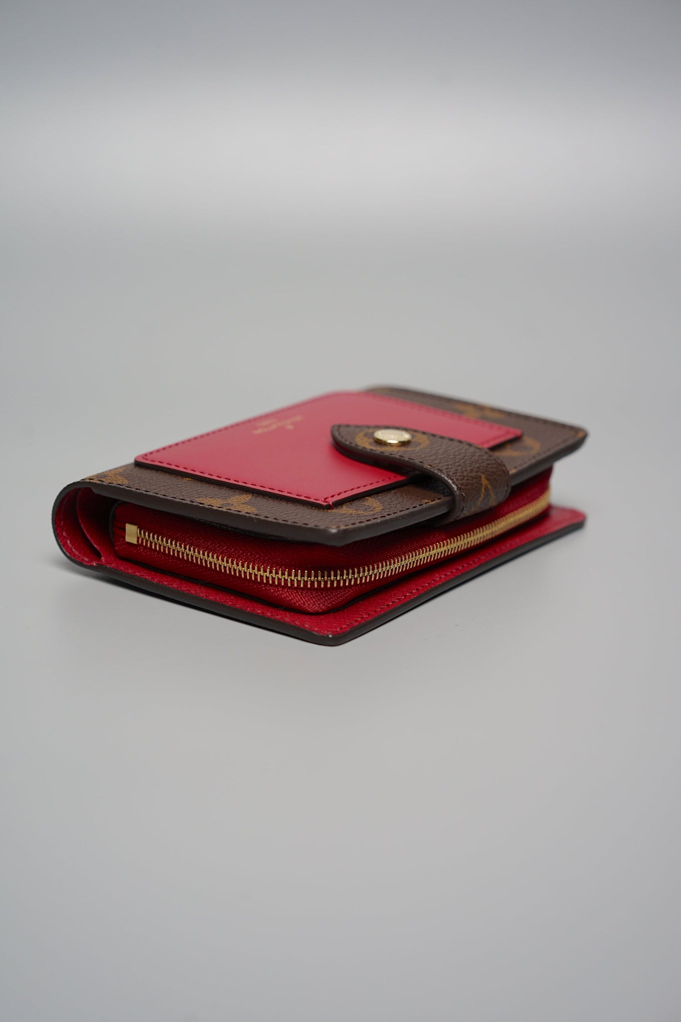 Louis Vuitton Juliette Wallet Monogram in Fuschia (Brand New)
