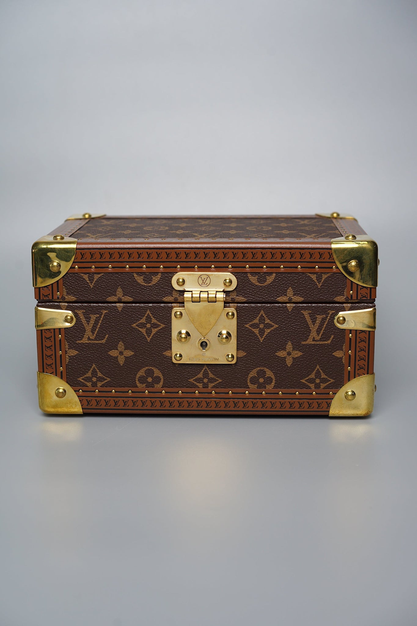 LV Coffret Tresor 24 in Beige (Brand New)