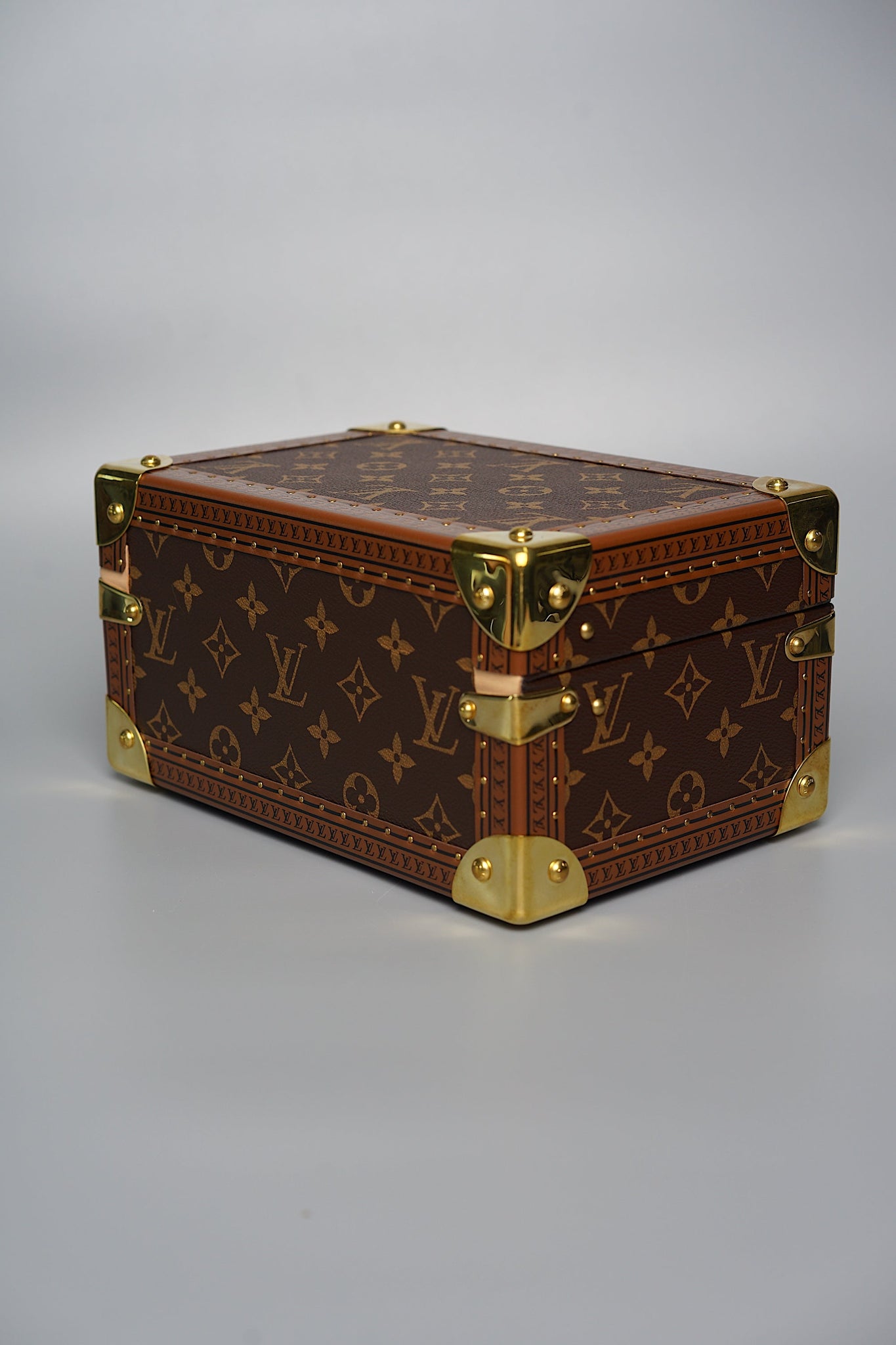 LV Coffret Tresor 24 in Beige (Brand New)