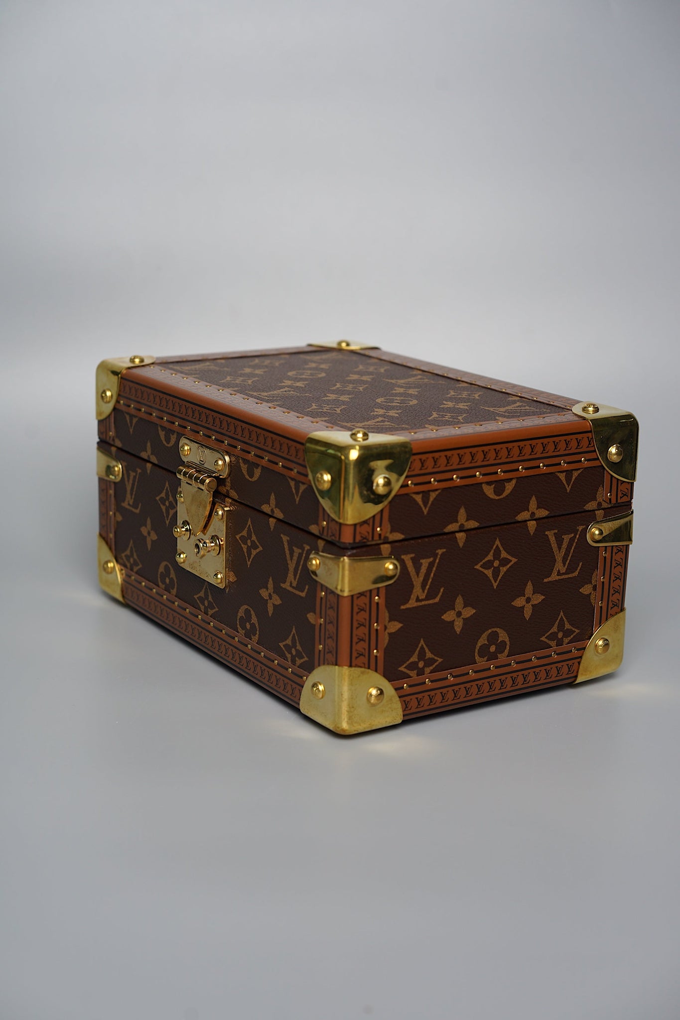 LV Coffret Tresor 24 in Beige (Brand New)
