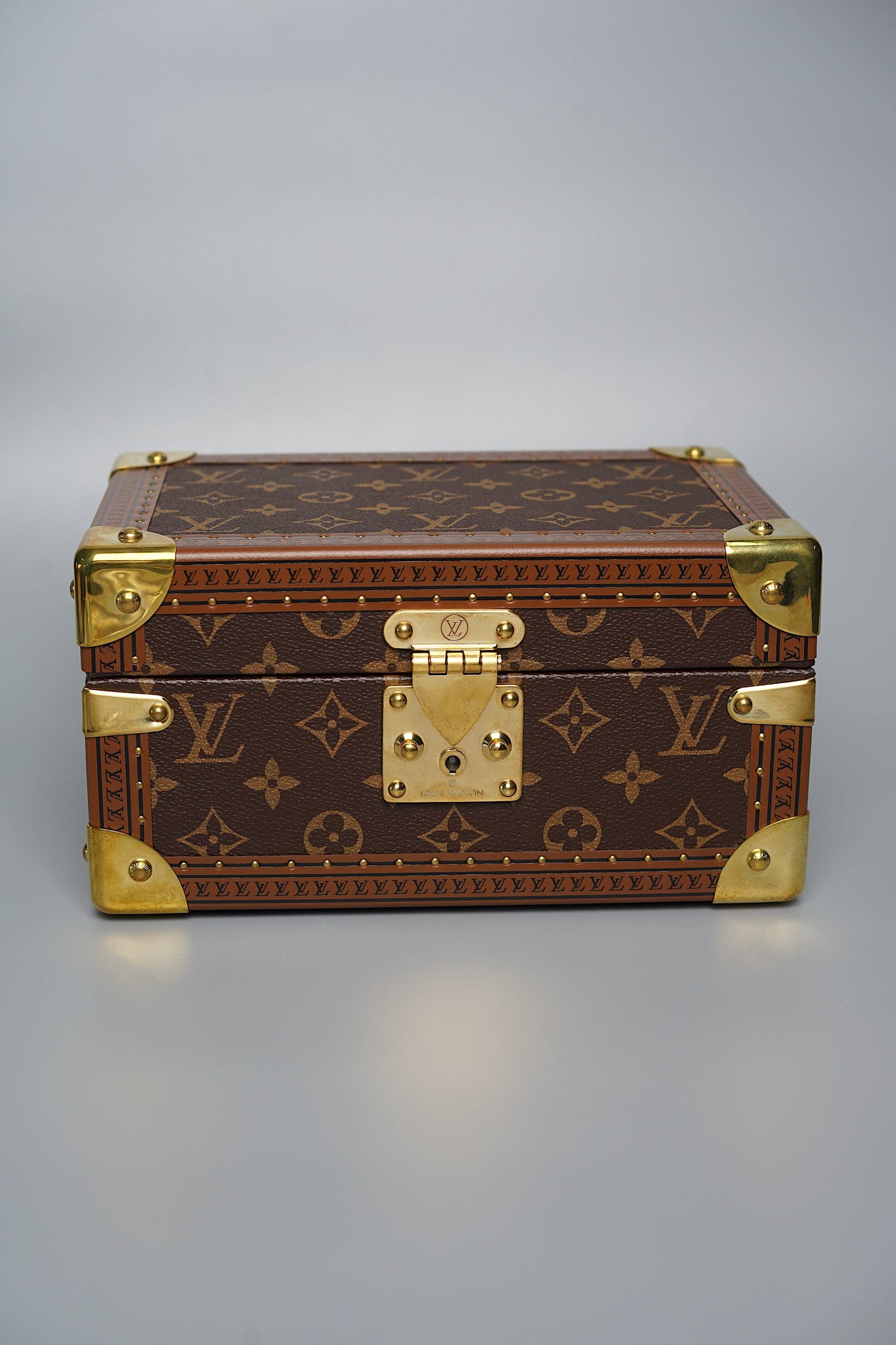 LV Coffret Tresor 24 in Beige (Brand New)