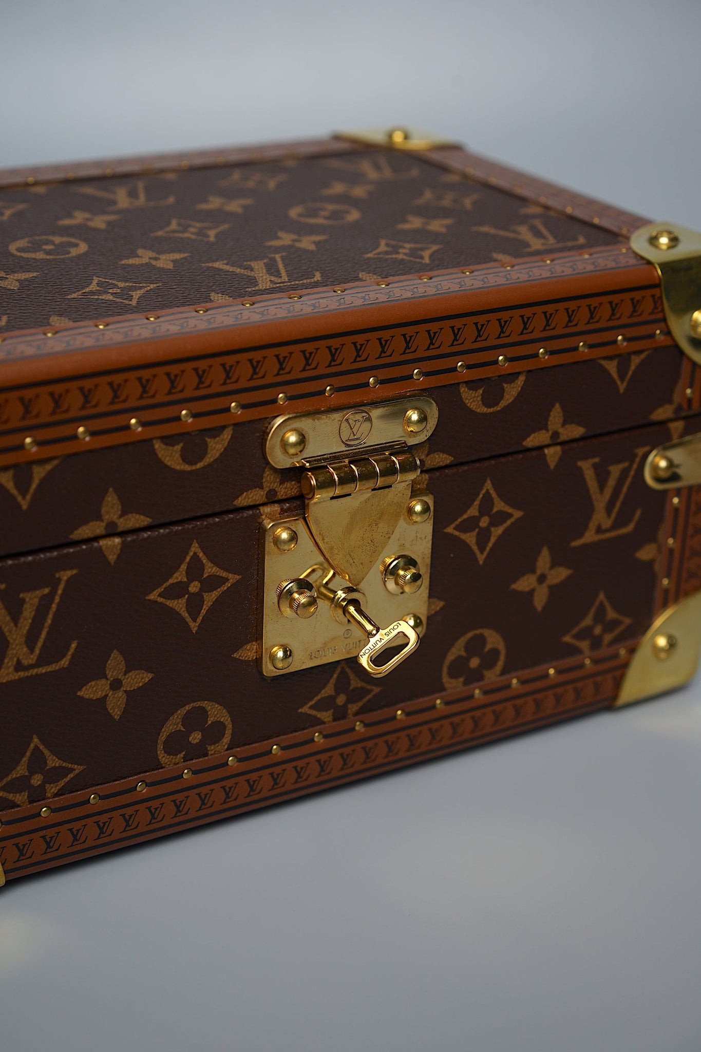 LV Coffret Tresor 24 in Beige (Brand New)
